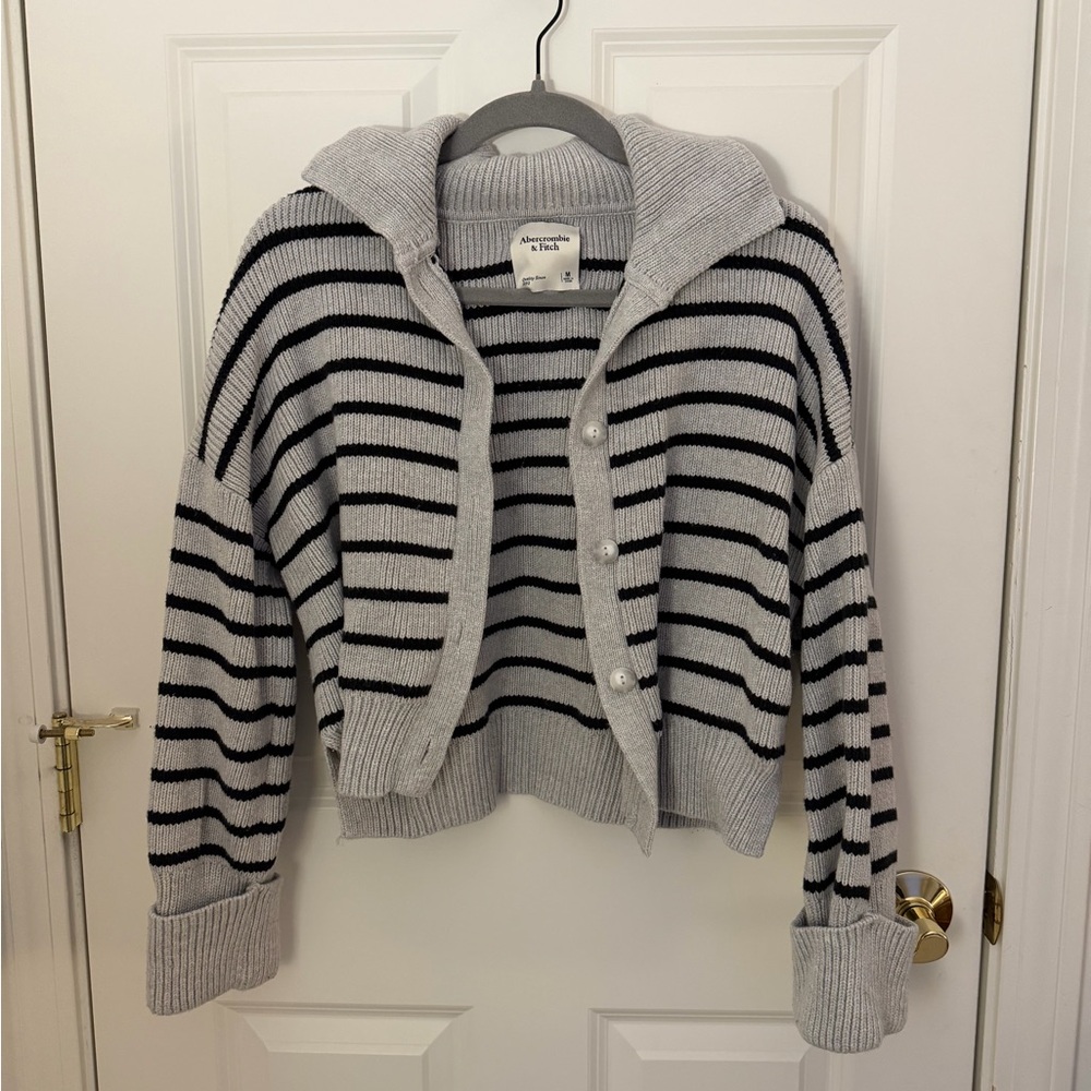 Abercrombie & Fitch Gray and Black Striped Cardigan